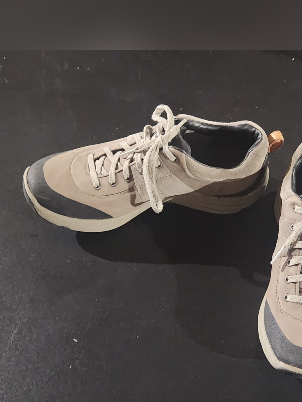 Clarks Women's WaveWalk Suede Sneakers Size 8 - Picture 3 of 8
